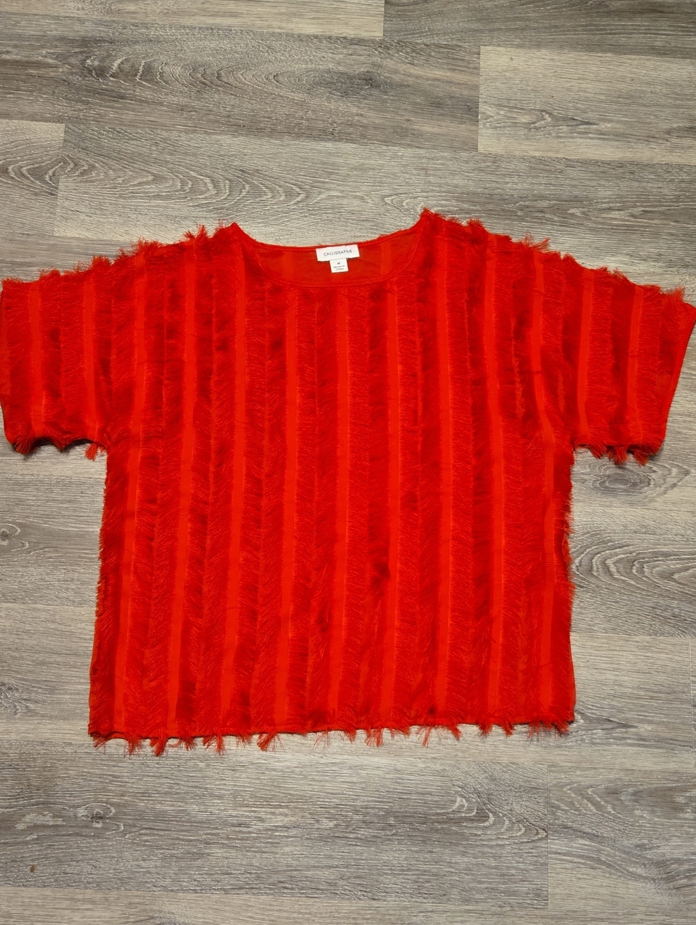 Calligraphie Red Eyelash Fringe Top Sz M